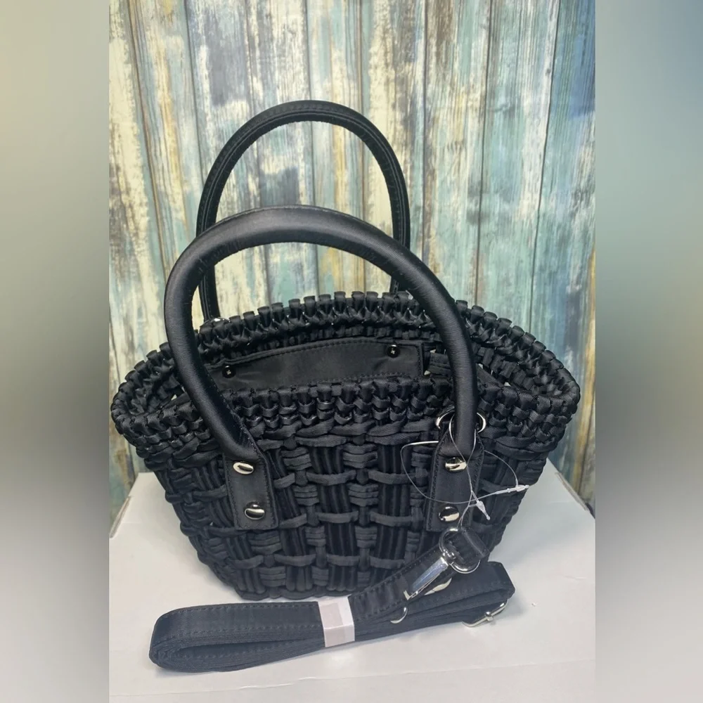 URBAN OUTFITTERS WOVEN FAN TOTE BAG - Picture 4 of 6